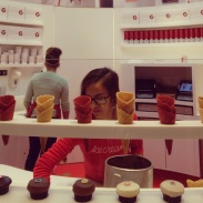 Scooping my ice cream at Sprinkles.